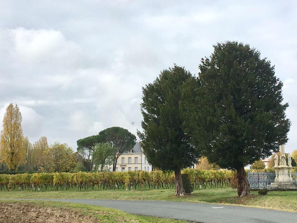 Le Logis D'Epargnes B&B And Gite Exterior photo